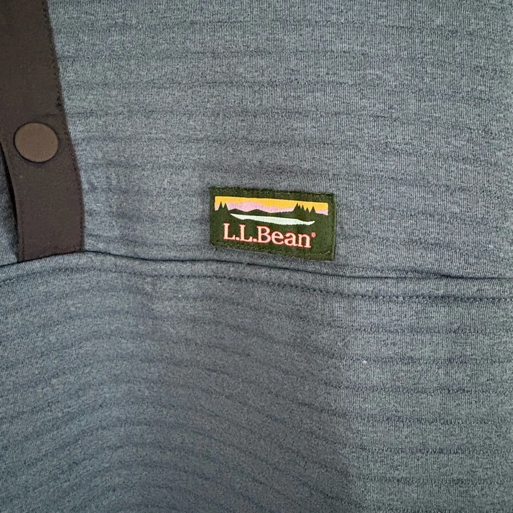 L.L. Bean Men's Airlight Knit Pullover - M